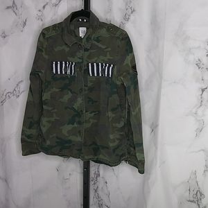 Ladies Gap Camouflage button jacket
